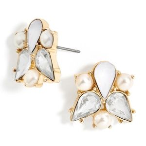 BaubleBar Jewelry - BaubleBar Josephine Pearl & Gold Stud Earrings BaubleBar Jewelry - BaubleBar Josephine Pearl & Gold Stud Earrings